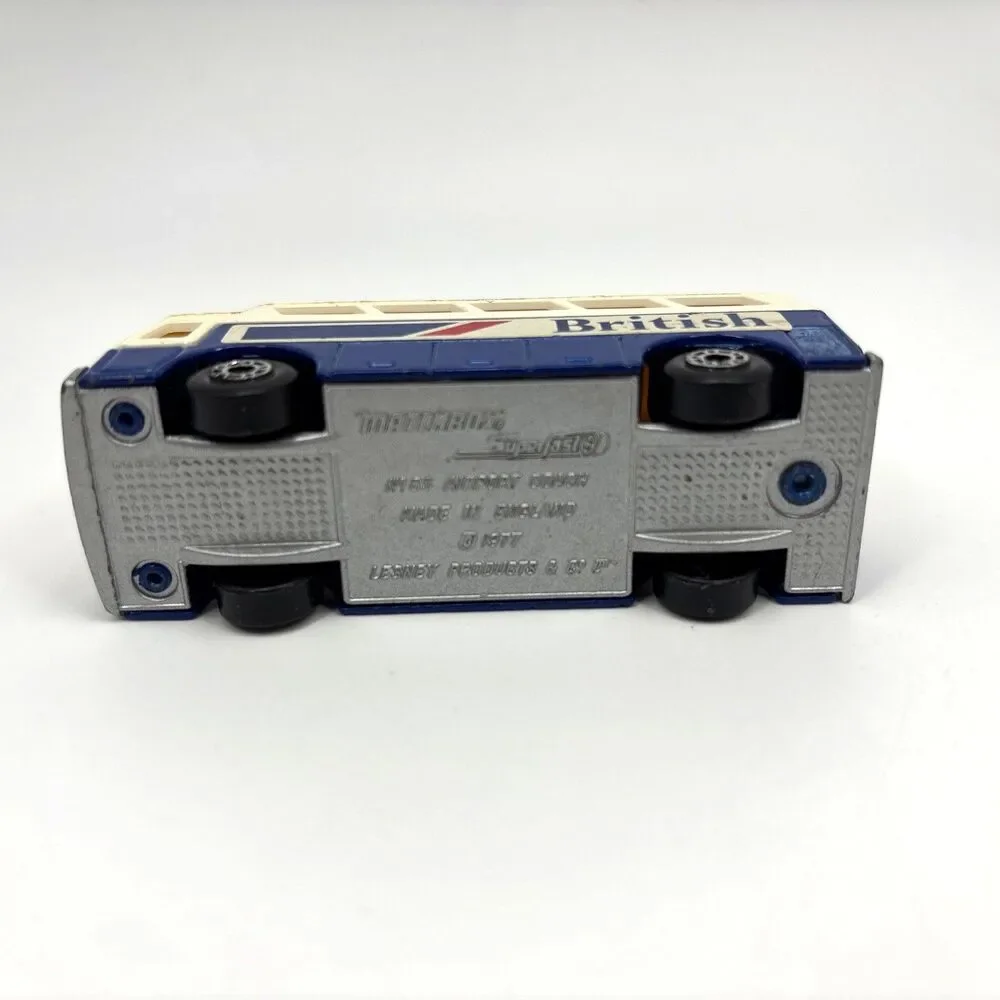 Matchbox Lesney No. 65 Airport Coach - British Airways